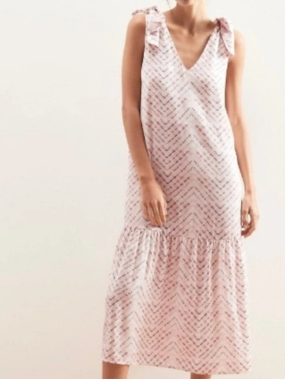 Banana Republic Pink Chevron Midi Dress